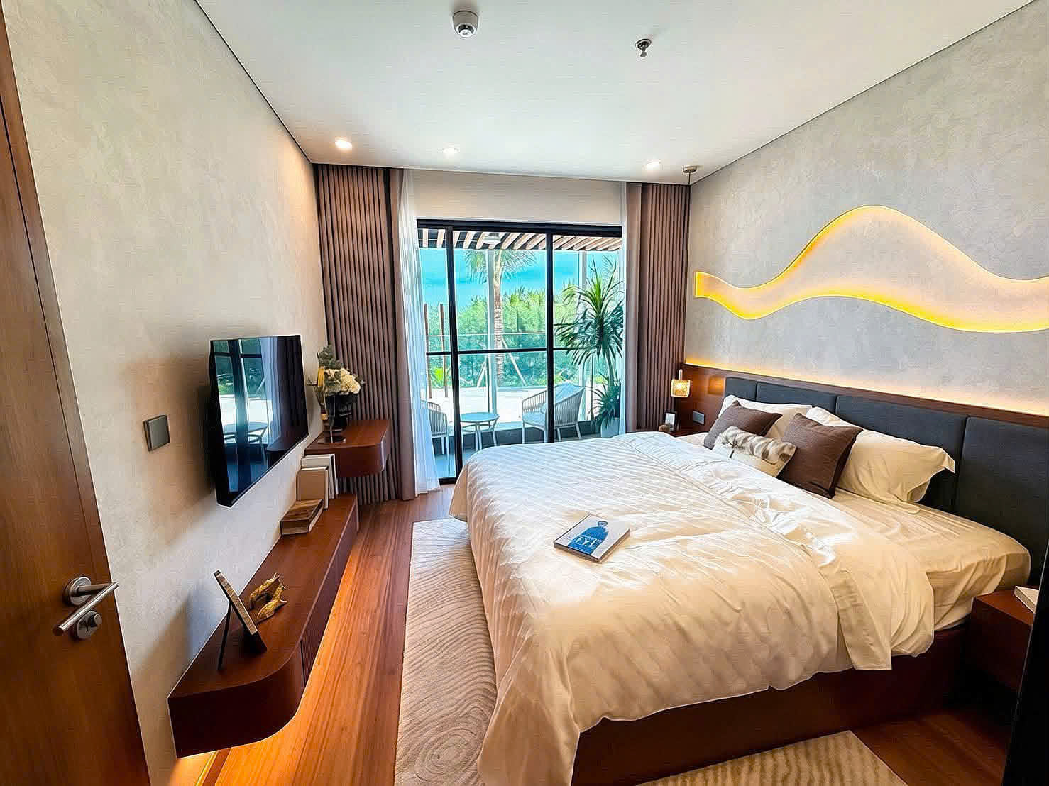 thực tế bàn giao căn hộ Alora
